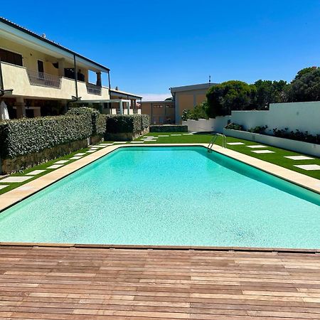 Appartamento Incantevole Con Piscina Palau Exterior photo